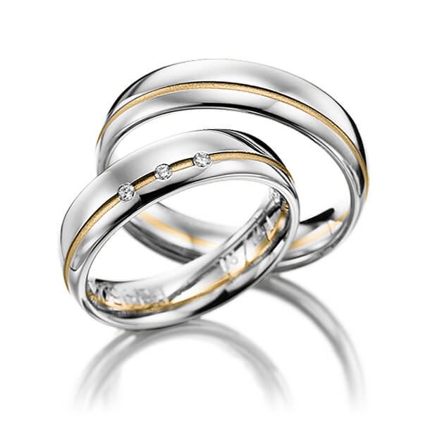Paar bicolor Trauringe/Eheringe in Weißgold 585 Gelbgold 585 mit zus. 0,045 ct. Brillant tw, si von Merii - M-1139-2 Paar bicolor Trauringe/Eheringe in Weißgold 585 Gelbgold 585 mit zus. 0,045 ct. Brillant tw, si von Merii - M-1139-2