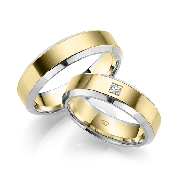 Paar bicolor Trauringe/Eheringe in Weißgold 585 Gelbgold 585 mit zus. 0,1 ct. Prinzess-Diamant tw, vs 