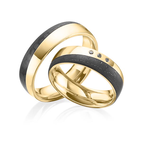 Paar Carbon Trauringe/Eheringe in Gelbgold 585 Gelbgold 585 Carbon-Einzug mit zus. 0,03 ct. Brillant schwarz von 123GOLD