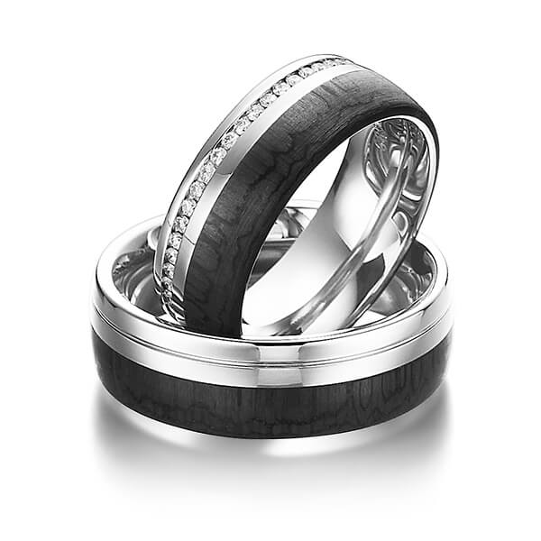 Paar Carbon Trauringe/Eheringe in Weissgold 585 Weissgold 585 Carbon-Einzug mit zus. 0,4 ct. Brillant tw, si von 123GOLD