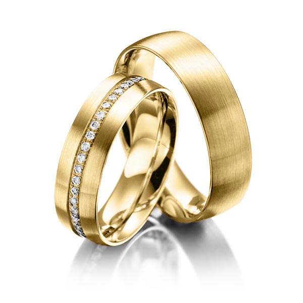 Paar klassische Memoire-Trauringe/Eheringe in außen Gelbgold 585 , innen Gelbgold 585 halbausgefasst mit zus. 0,23 ct. Brillant tw, si von Steinberg - Q-1217-9 Paar klassische Memoire-Trauringe/Eheringe in außen Gelbgold 585 , innen Gelbgold 585 halbausgefasst mit zus. 0,23 ct. Brillant tw, si von Steinberg - Q-1217-9