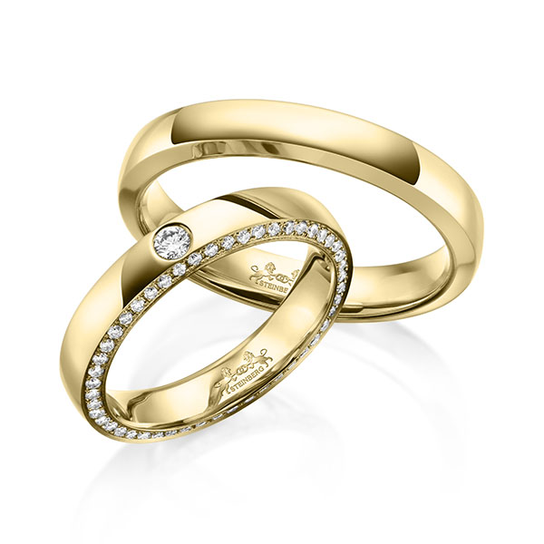 Paar klassische Memoire-Trauringe/Eheringe in aussen Gelbgold 585 , innen Gelbgold 585 vollausgefasst mit zus. 0,34 ct. Brillant tw, si von Steinberg