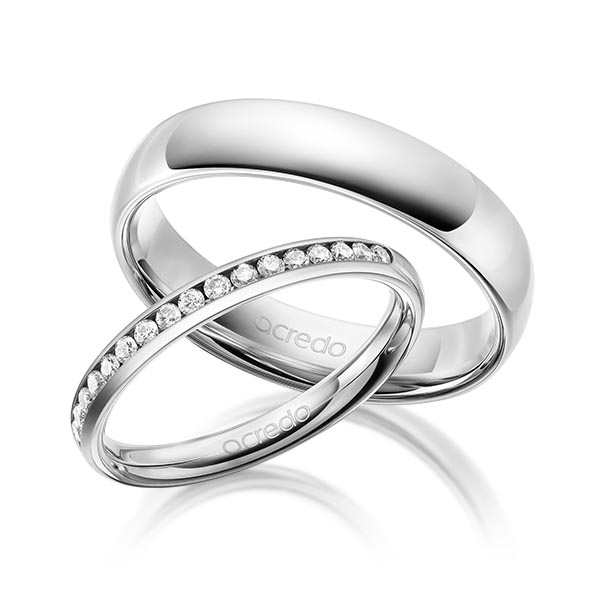 Paar klassische Memoire-Trauringe/Eheringe in außen Platin 950 , innen Platin 950 halbausgefasst mit zus. 0,3 ct. Brillant tw, si von acredo - A-1677-9 Paar klassische Memoire-Trauringe/Eheringe in außen Platin 950 , innen Platin 950 halbausgefasst mit zus. 0,3 ct. Brillant tw, si von acredo - A-1677-9