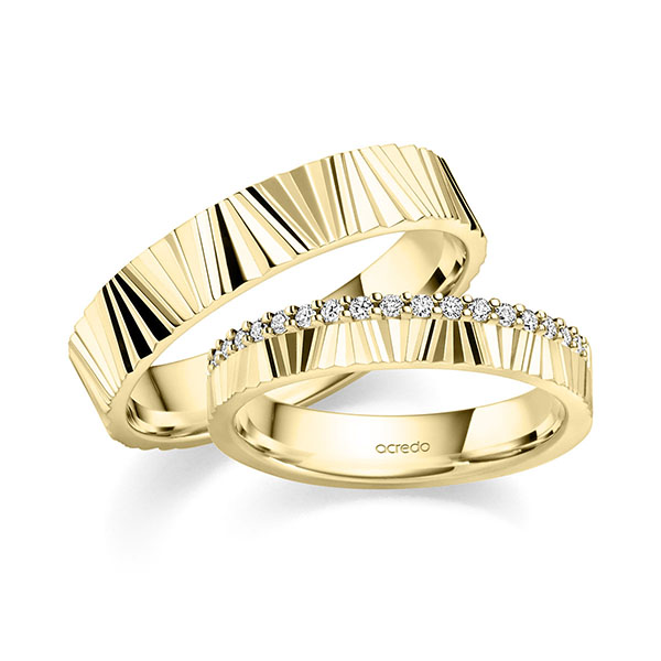 Paar klassische Memoire-Trauringe/Eheringe in Gelbgold 585 halbausgefasst mit zus. 0,19 ct. tw, si von acredo - S-1432-3 Paar klassische Memoire-Trauringe/Eheringe in Gelbgold 585 halbausgefasst mit zus. 0,19 ct. tw, si von acredo - S-1432-3