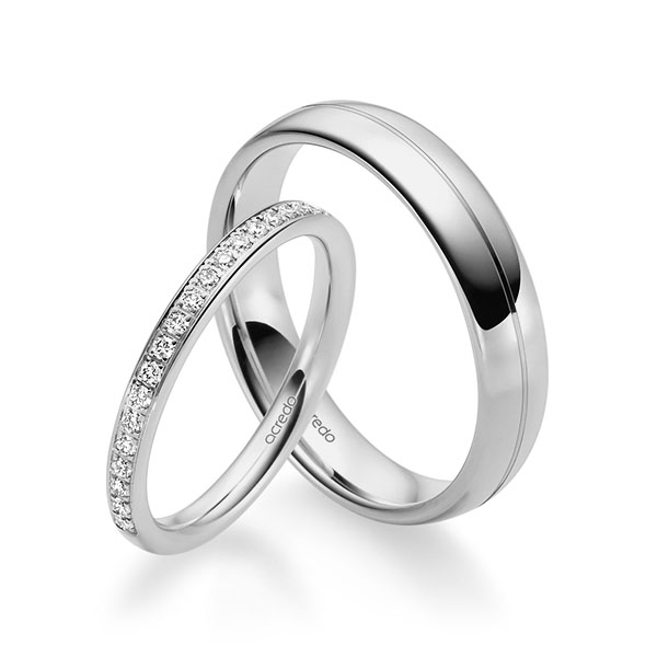 Paar klassische Memoire-Trauringe/Eheringe in Graugold 585 halbausgefasst mit zus. 0,22 ct. Brillant tw, si von acredo - A-2322-5 Paar klassische Memoire-Trauringe/Eheringe in Graugold 585 halbausgefasst mit zus. 0,22 ct. Brillant tw, si von acredo - A-2322-5