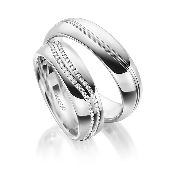 Paar klassische Memoire-Trauringe/Eheringe in Graugold 585 vollausgefasst mit zus. 0,6 ct. Brillant tw, si von acredo