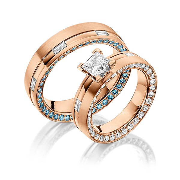 Paar klassische Memoire-Trauringe/Eheringe in Innen Rotgold 750 , aussen Rotgold 750 vollausgefasst mit 1 ct. + zus. 1,3 ct. Baguette-Diamant & Prinzess-Diamant & Brillant r, if tw, vs iceblue von acre