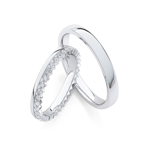 Paar klassische Memoire-Trauringe/Eheringe in Weißgold 585 vollausgefasst mit zus. 0,31 ct. tw, si von Steinberg