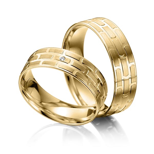 Paar klassische Trauringe/Eheringe in Gelbgold 333 mit zus. 0,01 ct. Brillant tw, si - NP-1172-2 Paar klassische Trauringe/Eheringe in Gelbgold 333 mit zus. 0,01 ct. Brillant tw, si - NP-1172-2