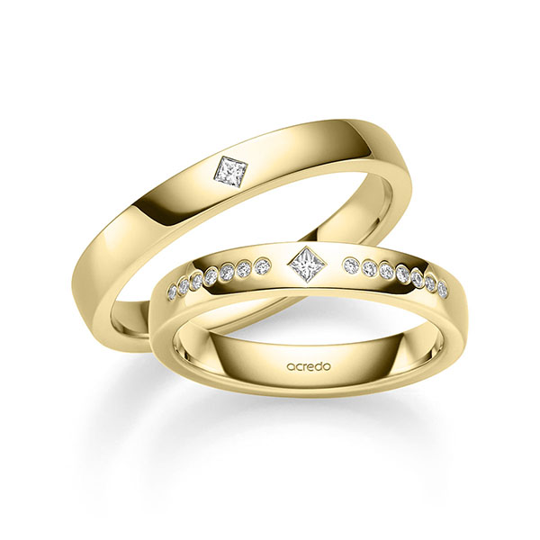 Paar klassische Trauringe/Eheringe in Gelbgold 375 mit zus. 0,13 ct. Prinzess-Diamant & Brillant tw, vs von acredo - S-1375-4