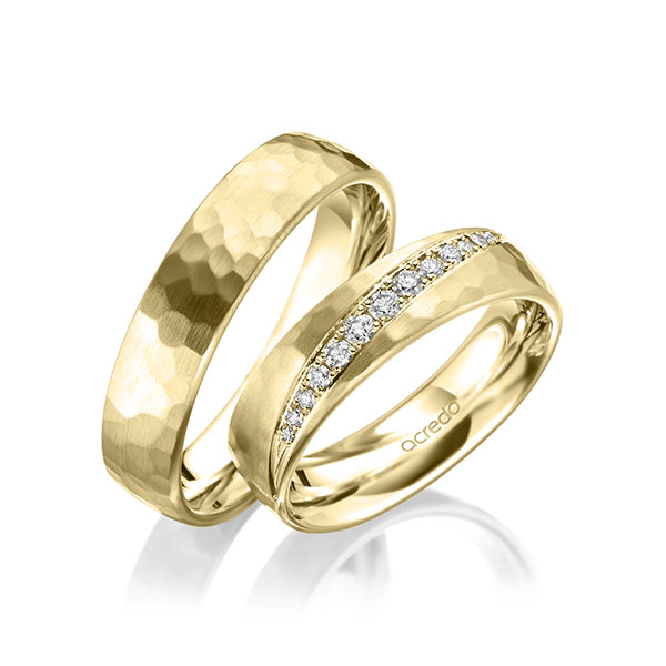 Paar klassische Trauringe/Eheringe in Gelbgold 585 gehämmert Struktur mit zus. 0,206 ct. Brillant tw, si von acredo - A-2012-3 Paar klassische Trauringe/Eheringe in Gelbgold 585 gehämmert Struktur mit zus. 0,206 ct. Brillant tw, si von acredo - A-2012-3