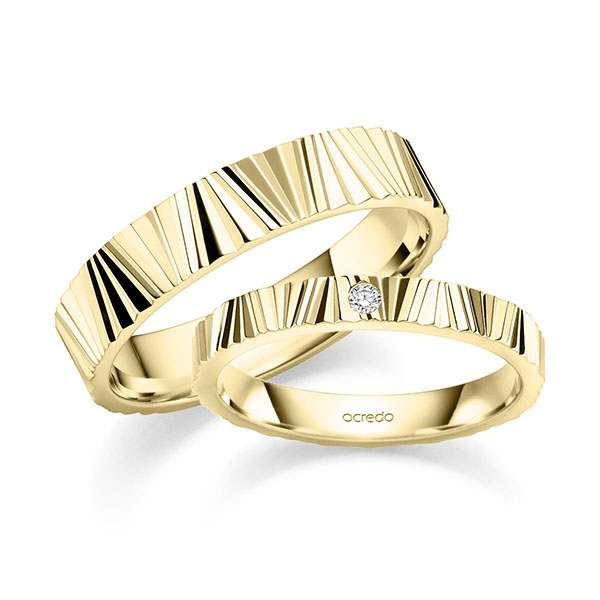 Paar klassische Trauringe/Eheringe in Gelbgold 585 mit zus. 0,025 ct. Brillant tw, vs von acredo - S-1431-3 Paar klassische Trauringe/Eheringe in Gelbgold 585 mit zus. 0,025 ct. Brillant tw, vs von acredo - S-1431-3