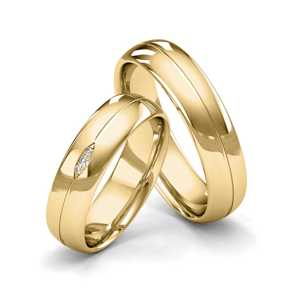 Paar klassische Trauringe/Eheringe in Gelbgold 585 mit zus. 0,02 ct. Brillant tw, si von Merii