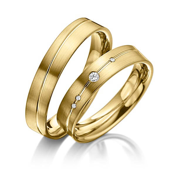Paar klassische Trauringe/Eheringe in Gelbgold 585 mit zus. 0,045 ct. Brillant tw, si von acredo - A-3017-4 Paar klassische Trauringe/Eheringe in Gelbgold 585 mit zus. 0,045 ct. Brillant tw, si von acredo - A-3017-4