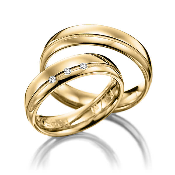 Paar klassische Trauringe/Eheringe in Gelbgold 585 mit zus. 0,045 ct. Brillant tw, si von Merii