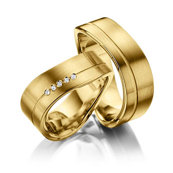 Paar klassische Trauringe/Eheringe in Gelbgold 585 mit zus. 0,05 ct. Brillant tw, si von 123GOLD - P-1107-2 Paar klassische Trauringe/Eheringe in Gelbgold 585 mit zus. 0,05 ct. Brillant tw, si von 123GOLD - P-1107-2