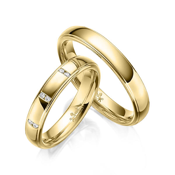 Paar klassische Trauringe/Eheringe in Gelbgold 585 mit zus. 0,06 ct. Brillant tw, si von Steinberg - Q-1605-5 Paar klassische Trauringe/Eheringe in Gelbgold 585 mit zus. 0,06 ct. Brillant tw, si von Steinberg - Q-1605-5