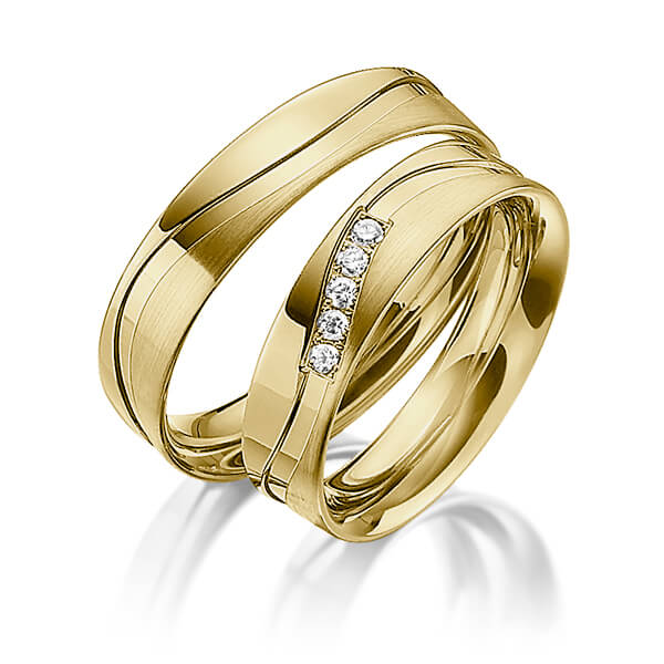Paar klassische Trauringe/Eheringe in Gelbgold 585 mit zus. 0,1 ct. Brillant tw, si von Steinberg - Q-1186-7 Paar klassische Trauringe/Eheringe in Gelbgold 585 mit zus. 0,1 ct. Brillant tw, si von Steinberg - Q-1186-7