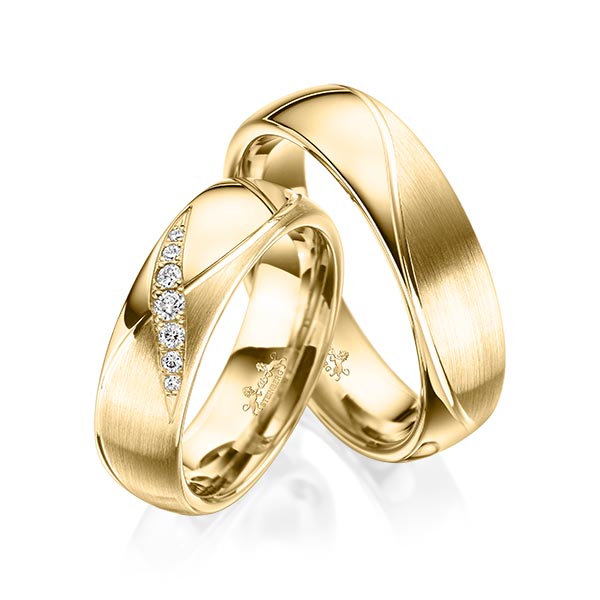 Paar klassische Trauringe/Eheringe in Gelbgold 585 mit zus. 0,1 ct. Brillant tw, si von Steinberg