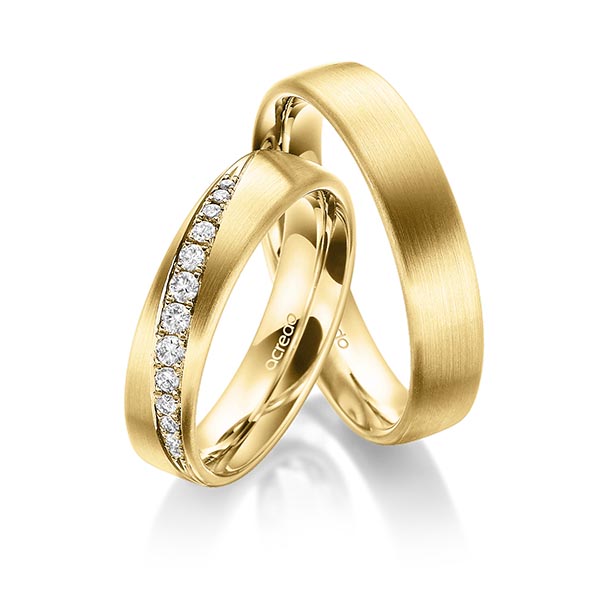 Paar klassische Trauringe/Eheringe in Gelbgold 585 mit zus. 0,206 ct. Brillant tw, si von acredo - A-1701-1 Paar klassische Trauringe/Eheringe in Gelbgold 585 mit zus. 0,206 ct. Brillant tw, si von acredo - A-1701-1