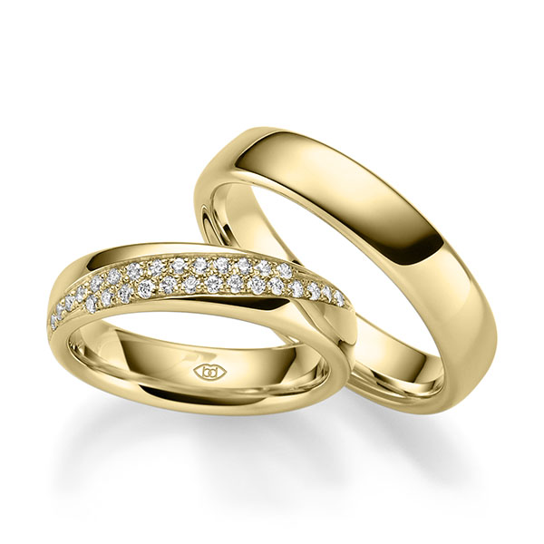 Paar klassische Trauringe/Eheringe in Gelbgold 585 mit zus. 0,28 ct. Brillant tw, si von 123GOLD