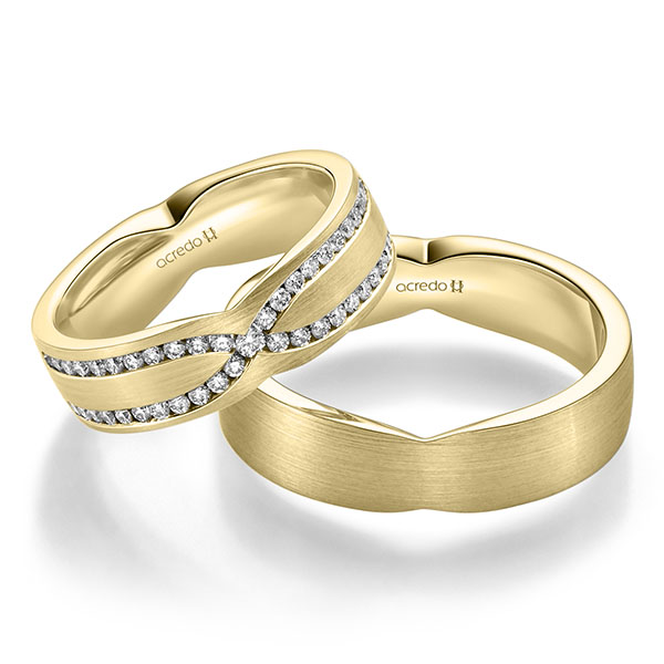 Paar klassische Trauringe/Eheringe in Gelbgold 585 mit zus. 0,46 ct. Brillant tw, si von acredo