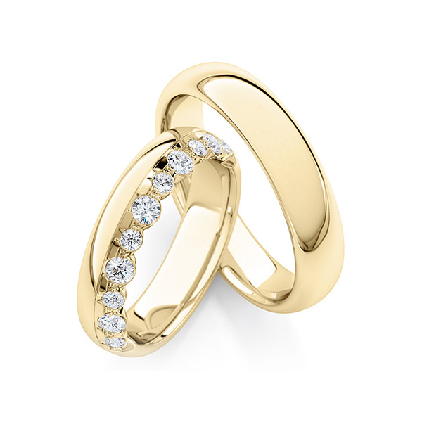Paar klassische Trauringe/Eheringe in Gelbgold 585 mit zus. 0,475 ct. tw, si von Steinberg