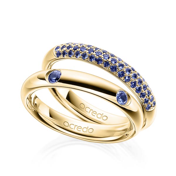 Paar klassische Trauringe/Eheringe in Gelbgold 585 mit zus. 0,792 ct. Brillant Saphir Blau (A 10) von acredo