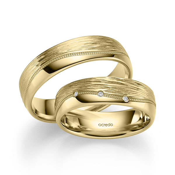Paar klassische Trauringe/Eheringe in Gelbgold 750 mit zus. 0,09 ct. Brillant tw, si von acredo - A-2415-7 Paar klassische Trauringe/Eheringe in Gelbgold 750 mit zus. 0,09 ct. Brillant tw, si von acredo - A-2415-7