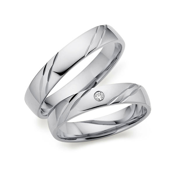 Paar klassische Trauringe/Eheringe in Graugold 585 mit zus. 0,02 ct. Brillant tw, si von Merii