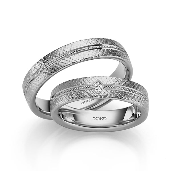 Paar klassische Trauringe/Eheringe in Graugold 585 mit zus. 0,05 ct. Prinzess-Diamant tw, vs von acredo