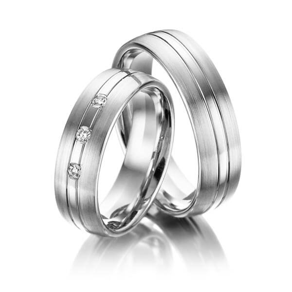 Paar klassische Trauringe/Eheringe in Graugold 585 mit zus. 0,09 ct. Brillant tw, si von Merii - M-1182-4 Paar klassische Trauringe/Eheringe in Graugold 585 mit zus. 0,09 ct. Brillant tw, si von Merii - M-1182-4