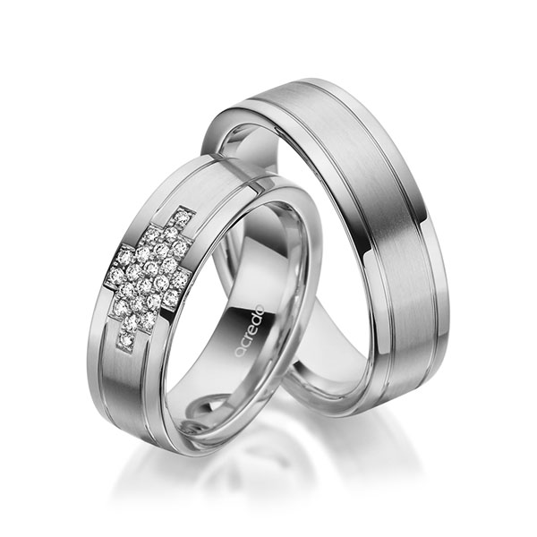 Paar klassische Trauringe/Eheringe in Graugold 585 mit zus. 0,186 ct. Brillant tw, si von acredo