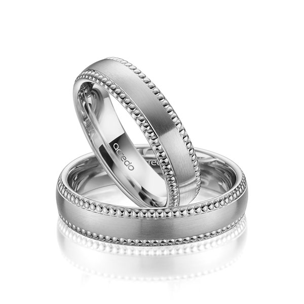 Paar klassische Trauringe/Eheringe in Graugold 585 von acredo