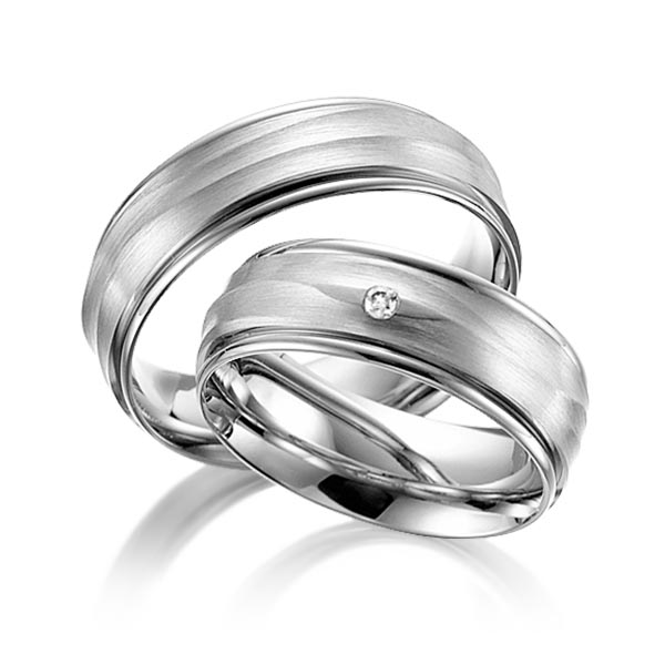 Paar klassische Trauringe/Eheringe in Palladium 500 mit zus. 0,03 ct. Brillant tw, si von Steinberg