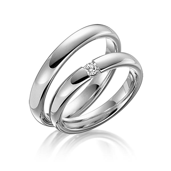 Paar klassische Trauringe/Eheringe in Palladium 500 mit zus. 0,08 ct. Brillant tw, si von Steinberg