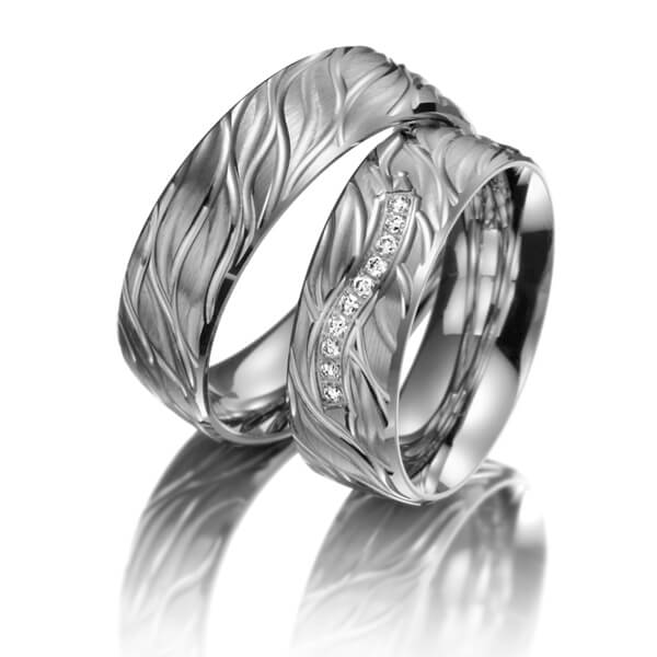 Paar klassische Trauringe/Eheringe in Palladium 500 mit zus. 0,1 ct. Brillant tw, si von Steinberg