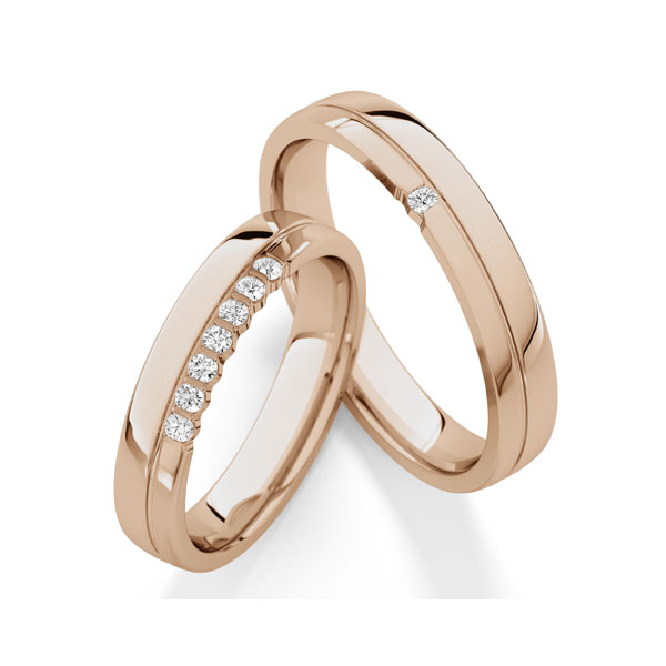 Paar klassische Trauringe/Eheringe in Peach-Gold 585 mit zus. 0,16 ct. tw, vs von Steinberg