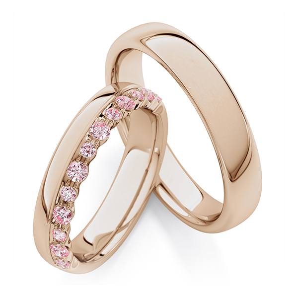 Paar klassische Trauringe/Eheringe in Peach-Gold 585 mit zus. 0,38 ct. Pink von Steinberg