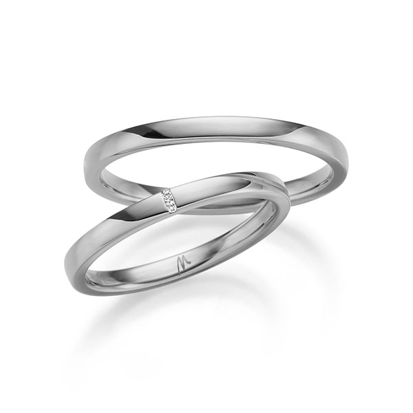 Paar klassische Trauringe/Eheringe in Platin 600 mit zus. 0,01 ct. Brillant tw, vs von Merii