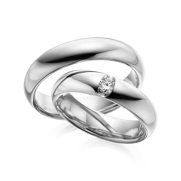 Paar klassische Trauringe/Eheringe in Platin 600 mit zus. 0,15 ct. Brillant tw, si von Steinberg - Q-1068-5