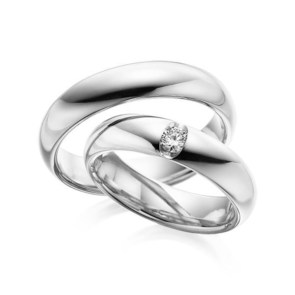 Paar klassische Trauringe/Eheringe in Platin 777 mit zus. 0,15 ct. Brillant tw, si von Steinberg - Q-1068-2