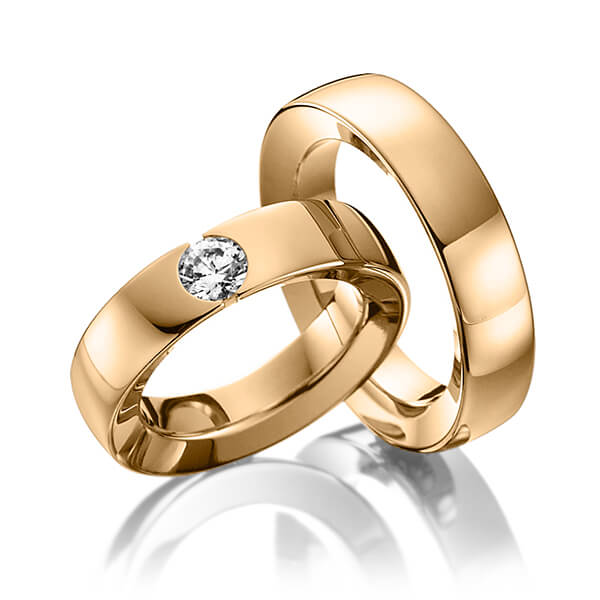Paar klassische Trauringe/Eheringe in Roségold 585 mit 0,5 ct. Brillant tw, si von 123GOLD