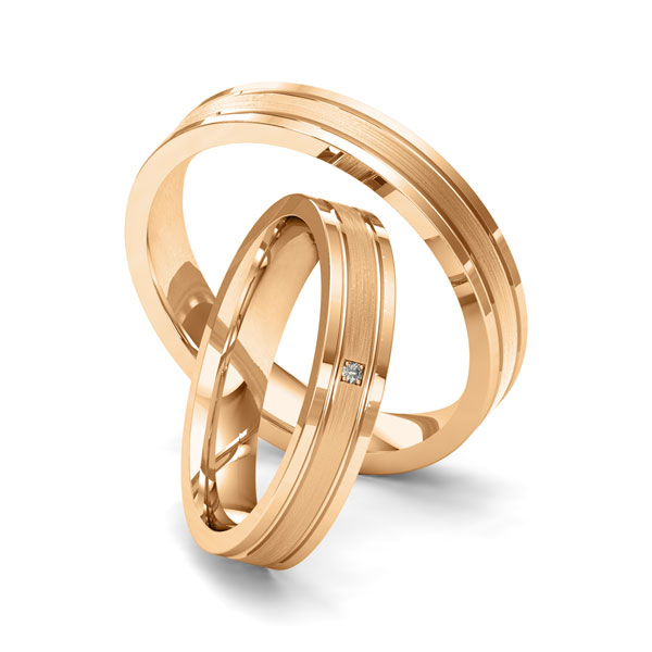 Paar klassische Trauringe/Eheringe in Roségold 585 mit zus. 0,008 ct. Brillant tw, si von Merii