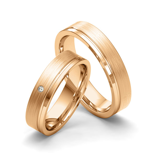 Paar klassische Trauringe/Eheringe in Roségold 585 mit zus. 0,015 ct. Brillant tw, si von Merii