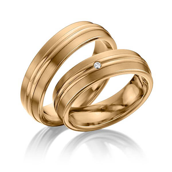 Paar klassische Trauringe/Eheringe in Roségold 585 mit zus. 0,025 ct. Brillant tw, si von 123GOLD