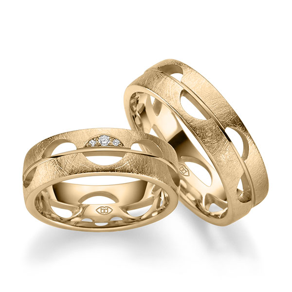Paar klassische Trauringe/Eheringe in Roségold 585 mit zus. 0,025 ct. Brillant tw, si von 123GOLD - Y-1462-6 Paar klassische Trauringe/Eheringe in Roségold 585 mit zus. 0,025 ct. Brillant tw, si von 123GOLD - Y-1462-6