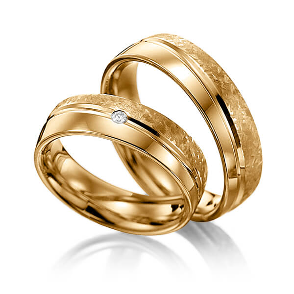 Paar klassische Trauringe/Eheringe in Roségold 585 mit zus. 0,02 ct. Brillant tw, si von Merii