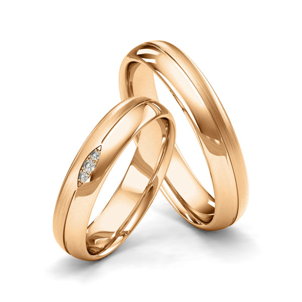 Paar klassische Trauringe/Eheringe in Roségold 585 mit zus. 0,02 ct. Brillant tw, si von Merii