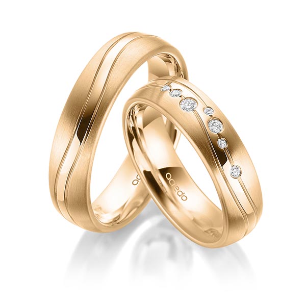 Paar klassische Trauringe/Eheringe in Roségold 585 mit zus. 0,085 ct. Brillant tw, si von acredo